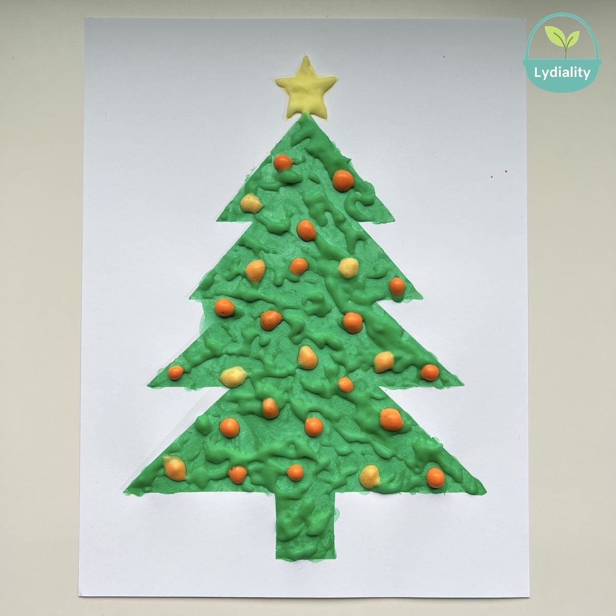 Puffy Paint Xmas Tree Craft | 聖誕樹泡芙畫